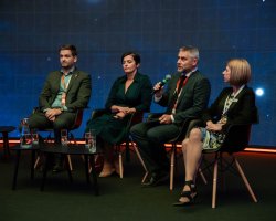 oslava v Planetariu